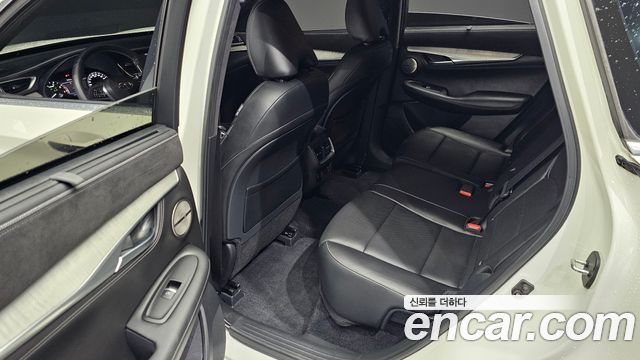 Infiniti QX50 2019 — photo 18