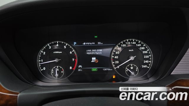 Genesis EQ900 2016 — photo 8