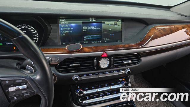 Genesis EQ900 2016 — photo 14