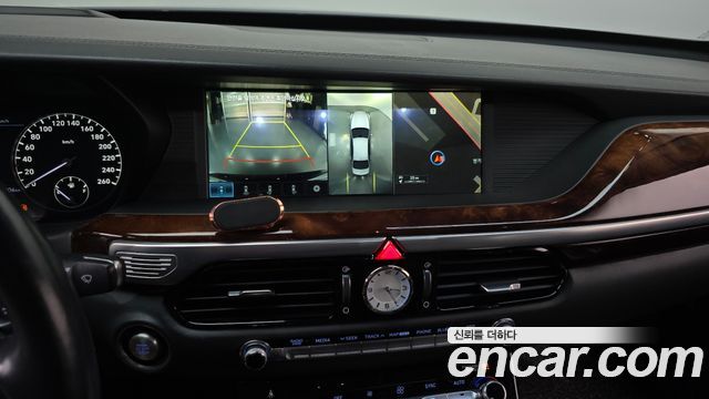 Genesis EQ900 2016 — photo 15