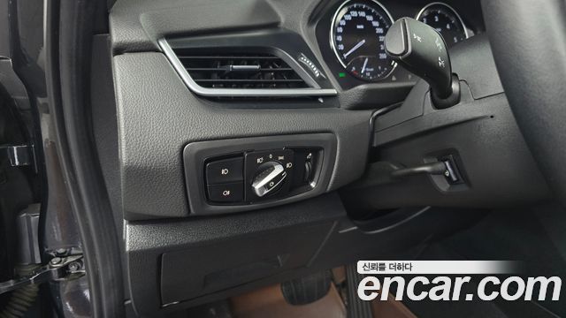 BMW 2-Series 2021 — photo 16