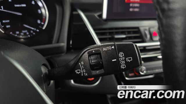 BMW 2-Series 2021 — photo 17
