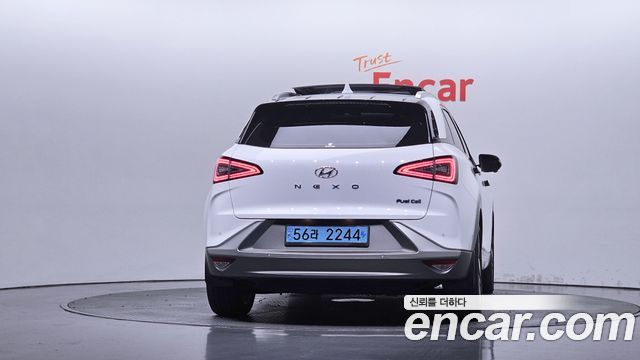 Hyundai Nexo 2023 — photo 4