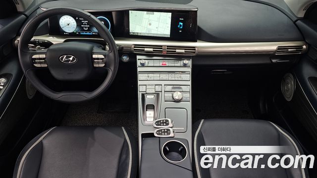 Hyundai Nexo 2023 — photo 10