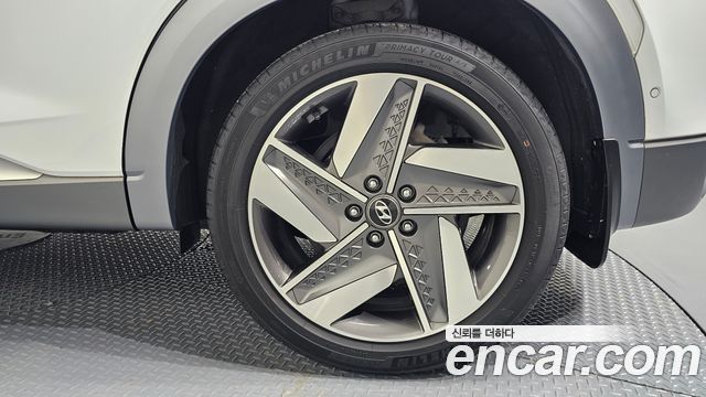 Hyundai Nexo 2023 — photo 7