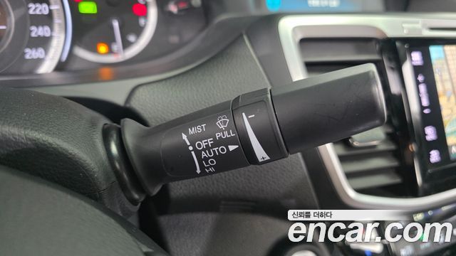 Honda Accord 2016 — photo 16