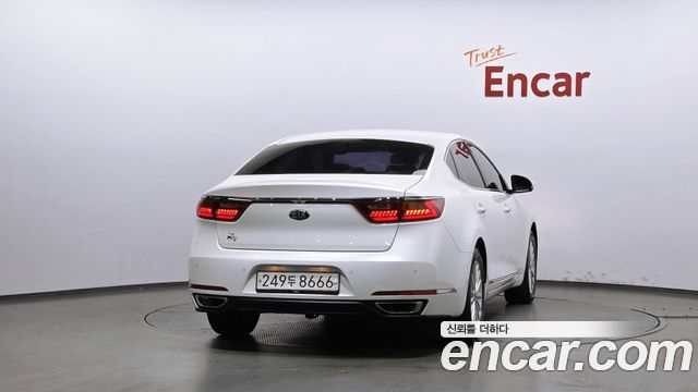 Kia K7 2016 — photo 4