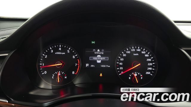 Kia K7 2016 — photo 8