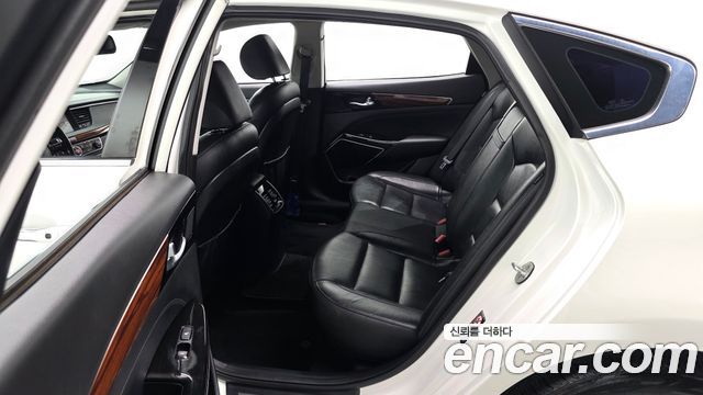 Kia K7 2016 — photo 12
