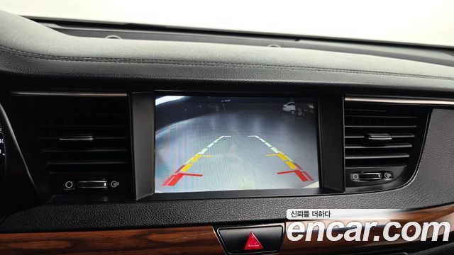 Kia K7 2016 — photo 14