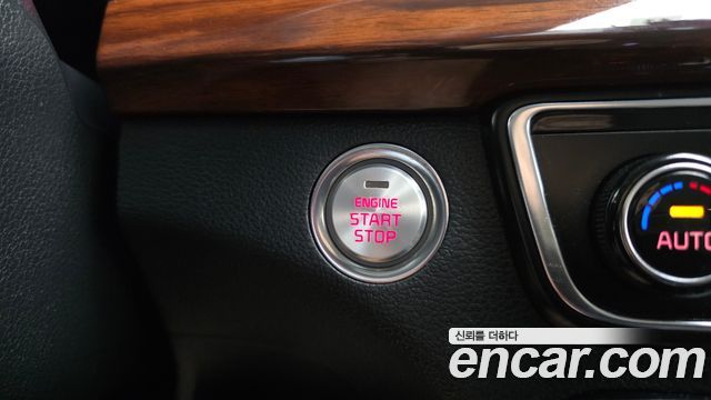 Kia K7 2016 — photo 18