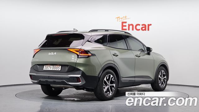 Kia Sportage 2023 — photo 2