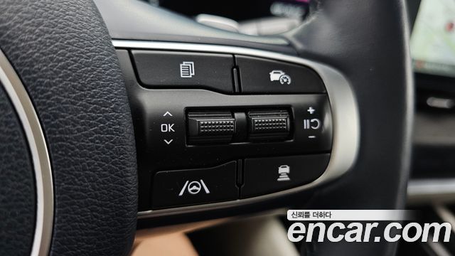 Kia Sportage 2023 — photo 18