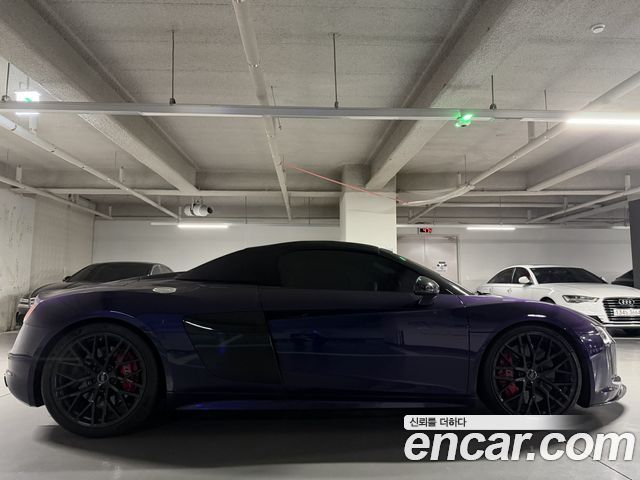 Audi R8 2017 — photo 8