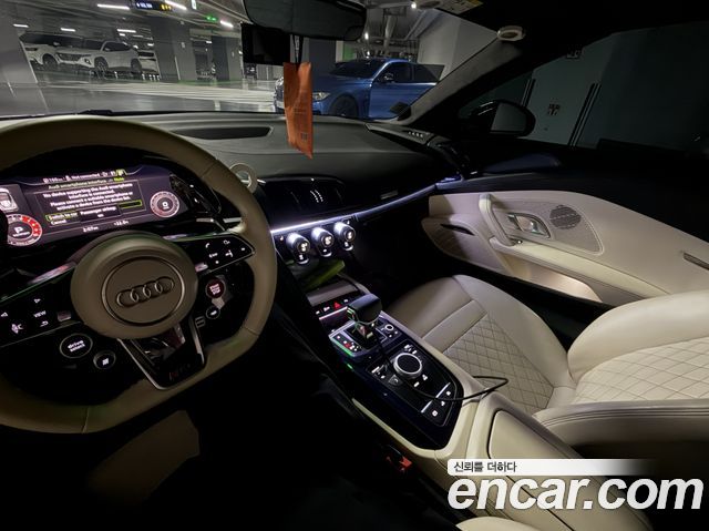 Audi R8 2017 — photo 9