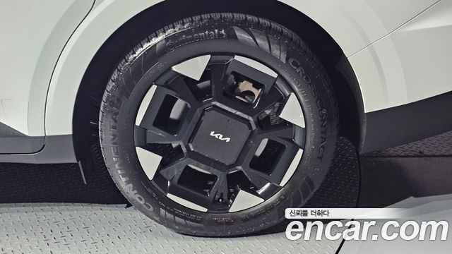 Kia Canival 2025 — photo 7