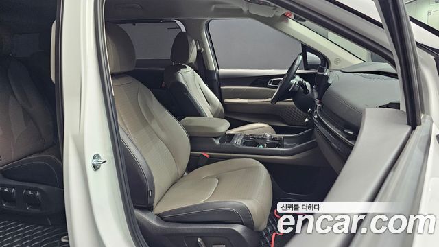 Kia Canival 2025 — photo 16