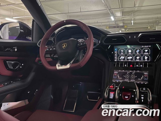Lamborghini Urus 2022 — photo 8