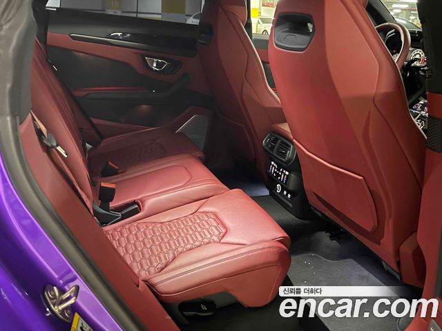 Lamborghini Urus 2022 — photo 14