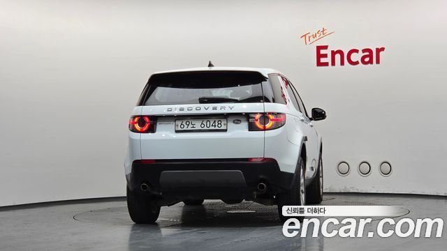 Land Rover Discovery Sport 2019 — photo 4