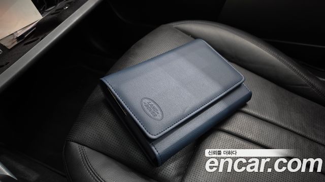 Land Rover Discovery Sport 2019 — photo 22