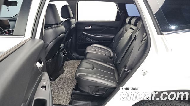 Hyundai Santafe 2021 — photo 17