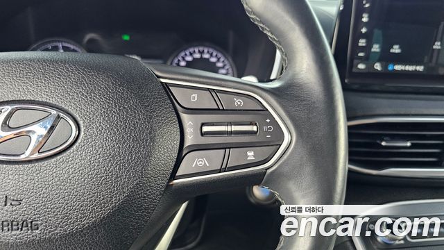 Hyundai Santafe 2021 — photo 22