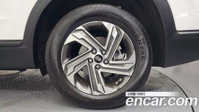 Hyundai Santafe 2021 — photo 7