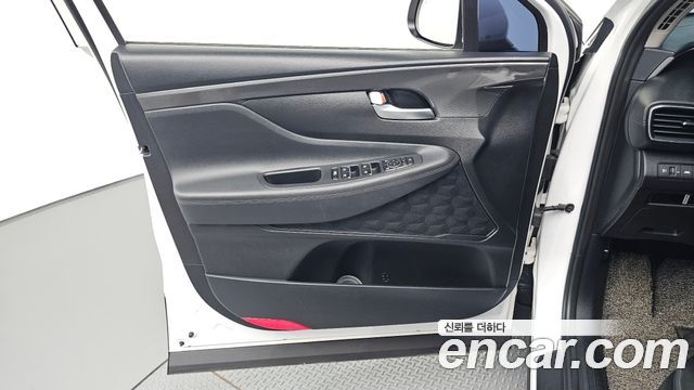 Hyundai Santafe 2021 — photo 14