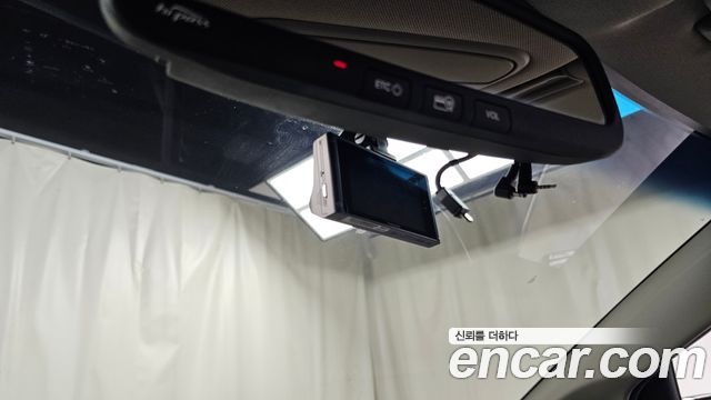Kia Canival 2016 — photo 30