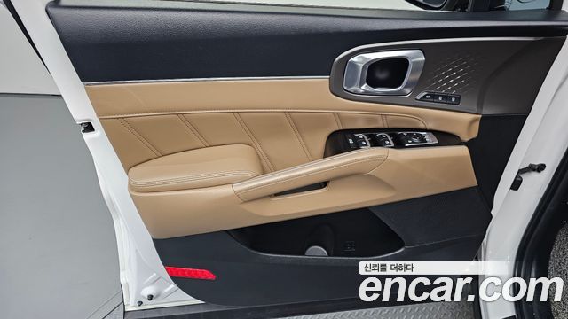 Kia Sorento 2024 — photo 14