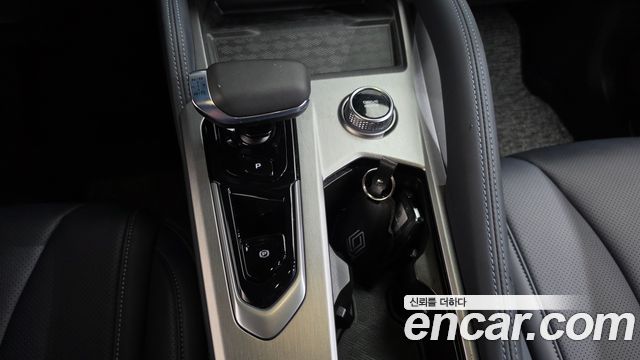 Renault Korea Grand Koleos 2025 — photo 12