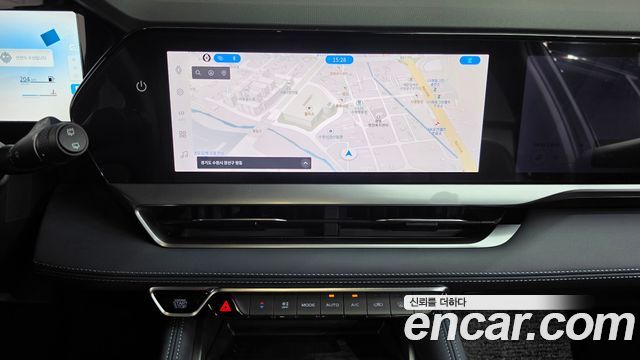 Renault Korea Grand Koleos 2025 — photo 18