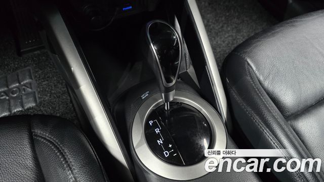 Hyundai Veloster 2014 — photo 12