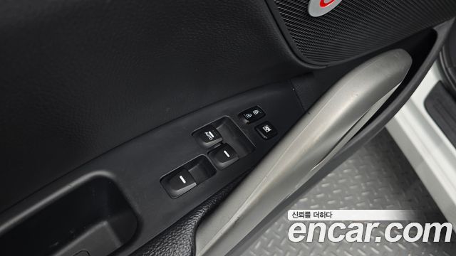 Hyundai Veloster 2014 — photo 23