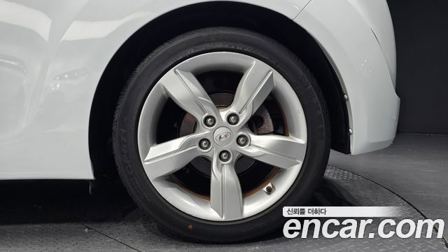 Hyundai Veloster 2014 — photo 7