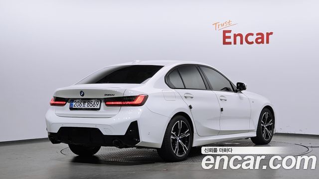 BMW 3-Series 2025 — photo 2