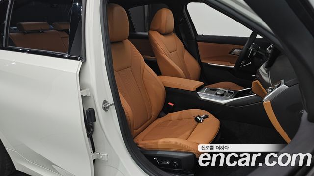 BMW 3-Series 2025 — photo 11
