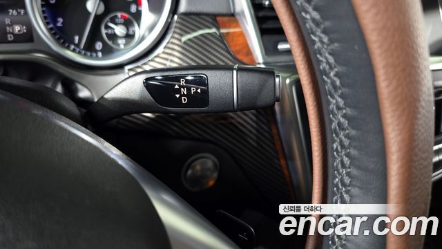 Mercedes-Benz GL-Class 2014 — photo 9