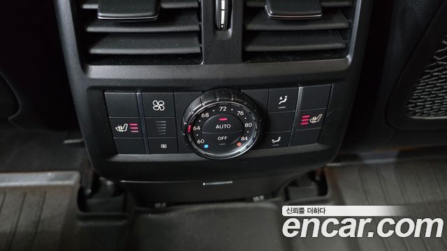 Mercedes-Benz GL-Class 2014 — photo 18