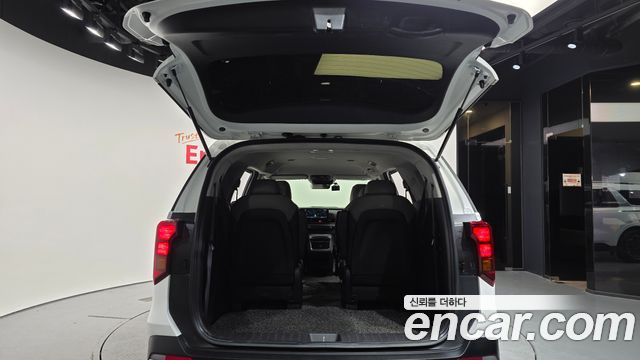 Kia Canival 2025 — photo 20