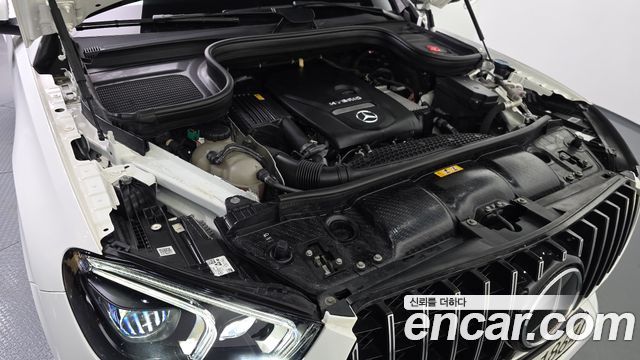 Mercedes-Benz GLE-Class 2022 — photo 6