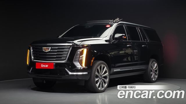 Cadillac Escalade 2025 — photo 1