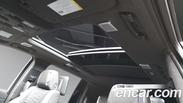 Cadillac Escalade 2025 — photo 19
