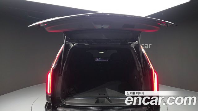 Cadillac Escalade 2025 — photo 20