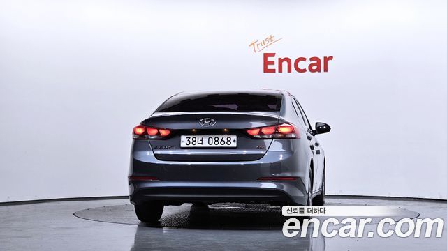 Hyundai AVANTE 2016 — photo 4