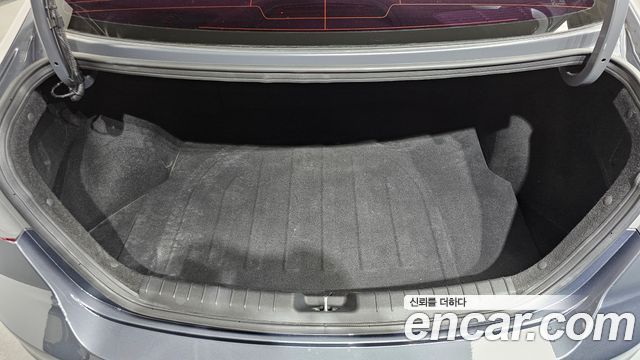 Hyundai AVANTE 2016 — photo 22