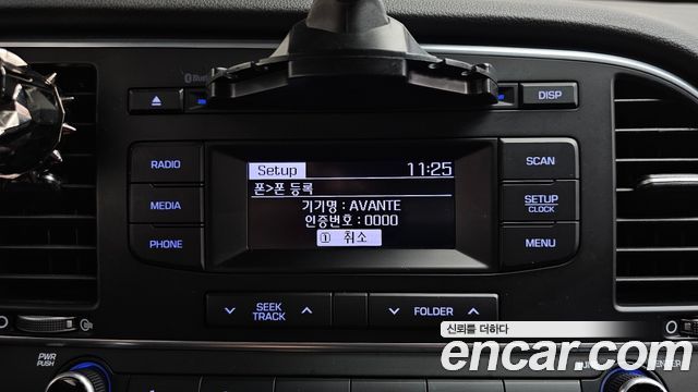 Hyundai AVANTE 2016 — photo 31