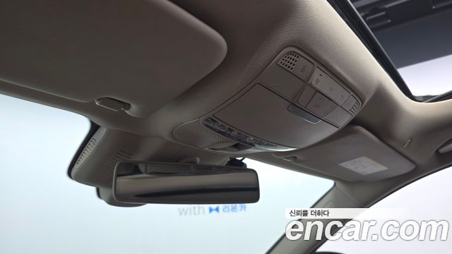 Mercedes-Benz E-Class 2020 — photo 28