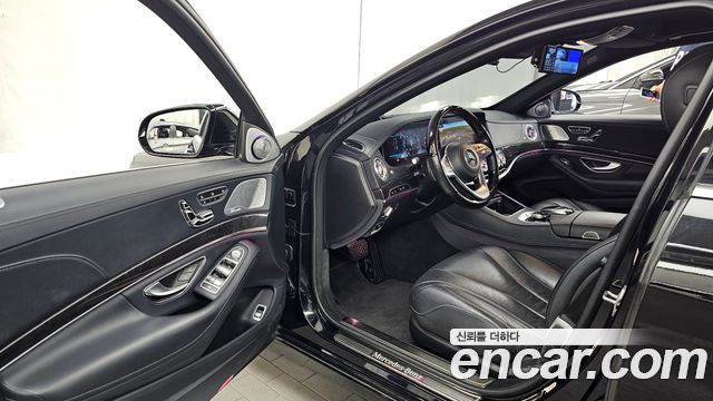 Mercedes-Benz S-Class 2019 — photo 10